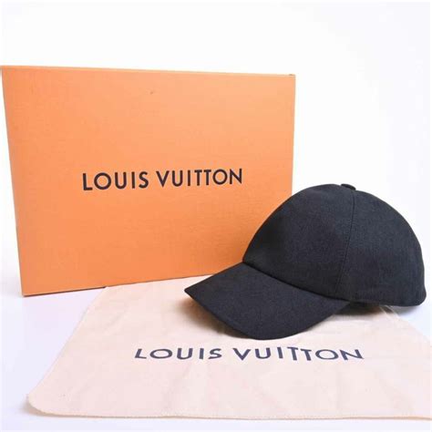 casquette louis vuitton marron|Louis Vuitton monogram essential.